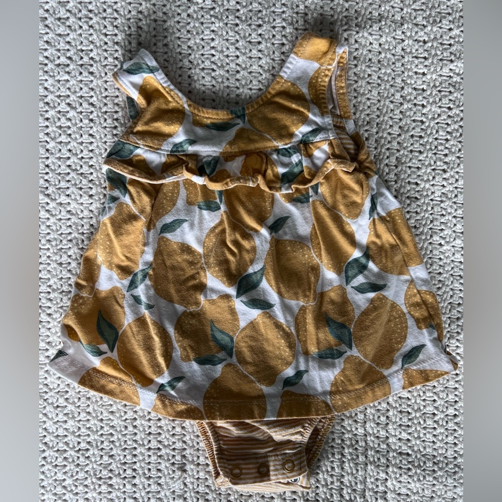 Carters girl lemon romper dress 6-9 months GUC